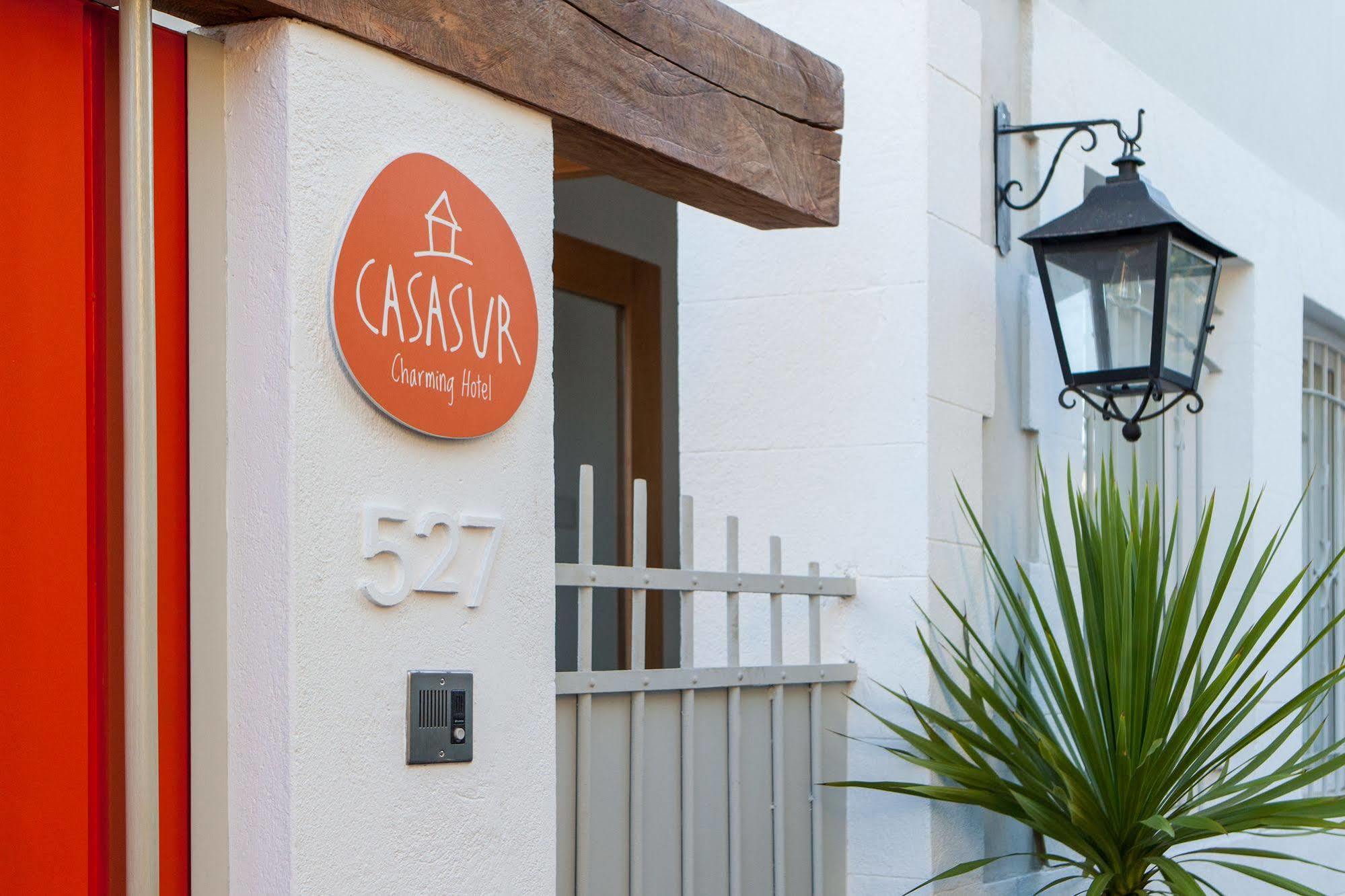 Casasur Charming Hotel Santiago Exterior photo